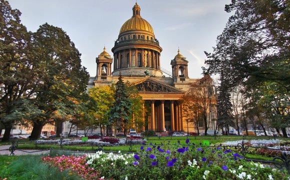 Путешествия по России за